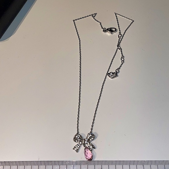 Swarovski Necklace - Picture 2 of 2